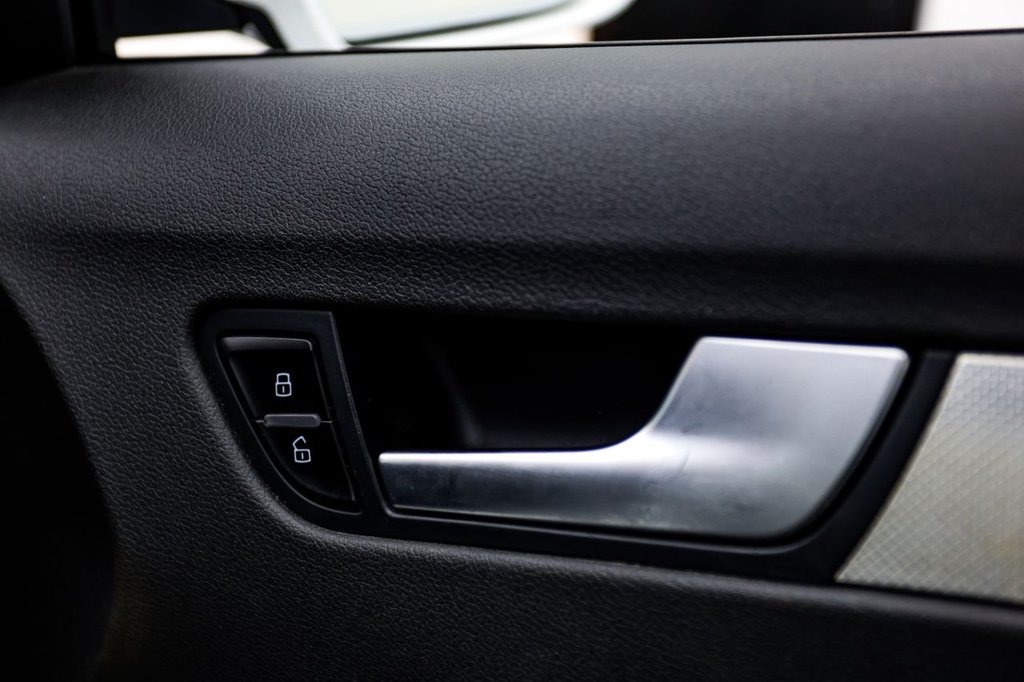 Used Audi A4 2015 for sale - 77302096: Photo 30