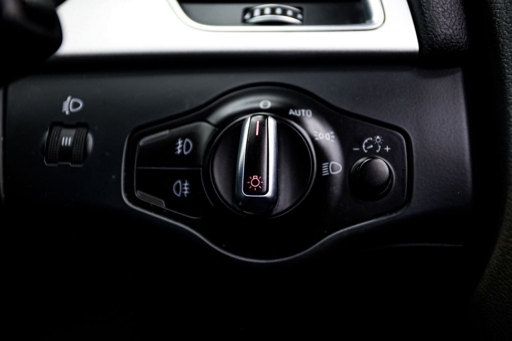 Used Audi A4 2015 for sale - 77302096: Photo 38