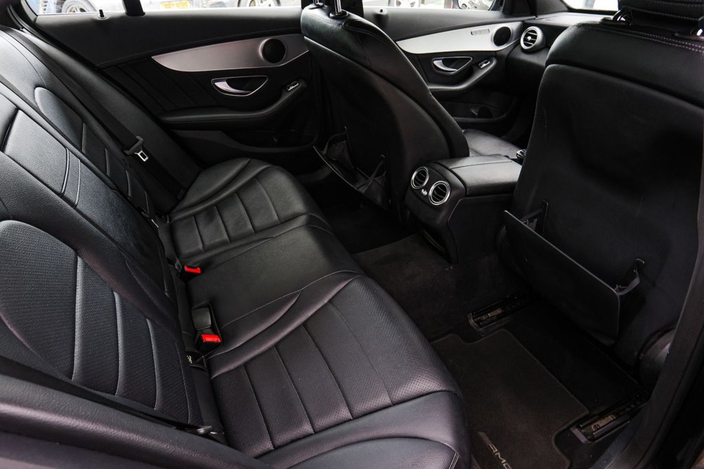 Used Mercedes-Benz C Class 2015 for sale - 76267280: Photo 28
