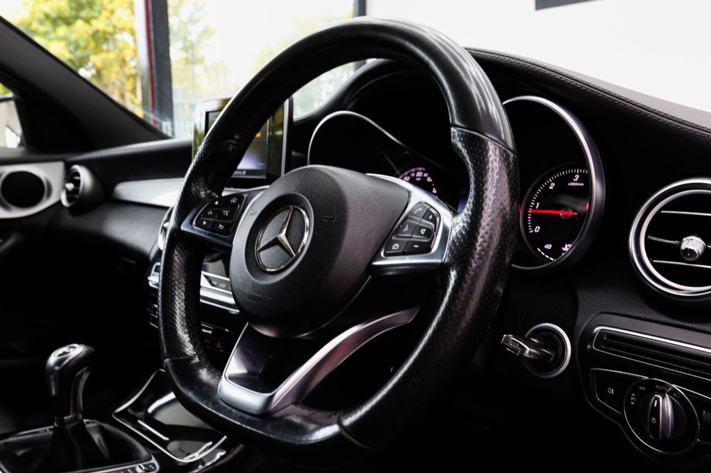 Used Mercedes-Benz C Class 2015 for sale - 76267280: Photo 32