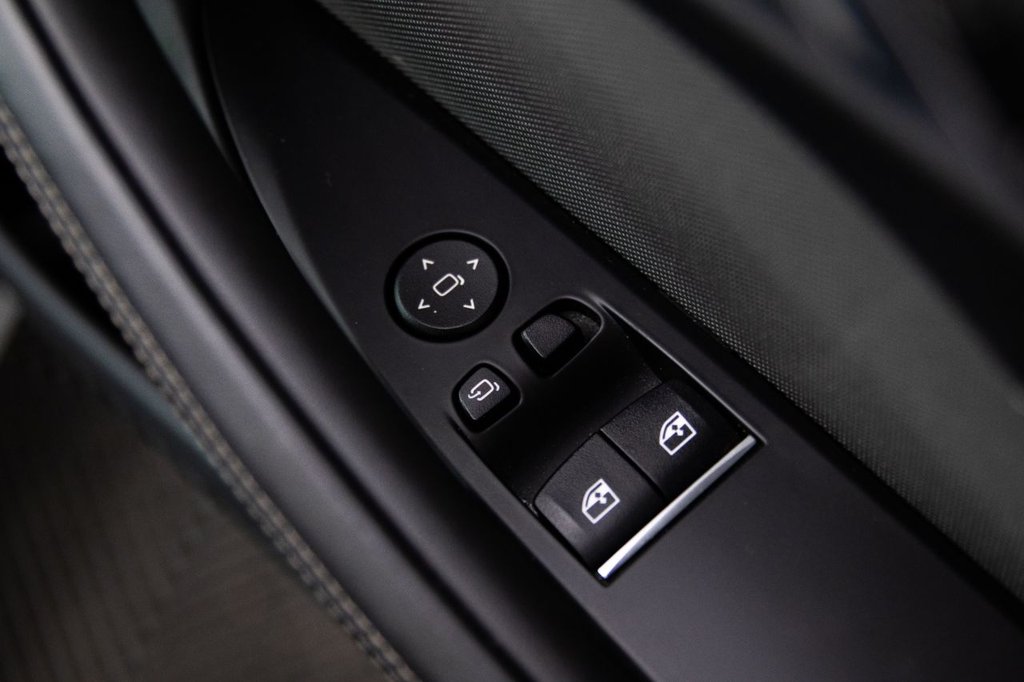 Used BMW 8 Series 2019 for sale - 76783359: Photo 30