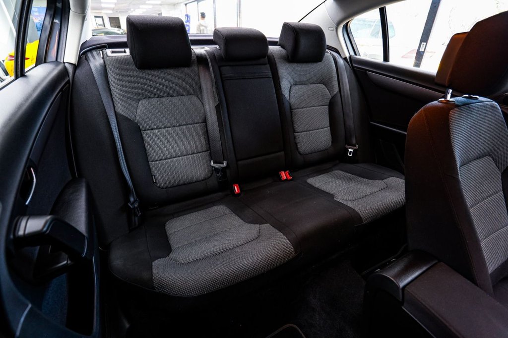 Used Volkswagen Passat 2013 for sale - 78030372: Photo 25