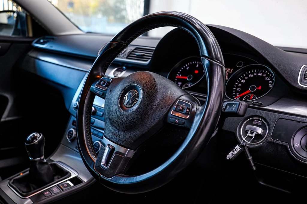 Used Volkswagen Passat 2013 for sale - 78030372: Photo 31