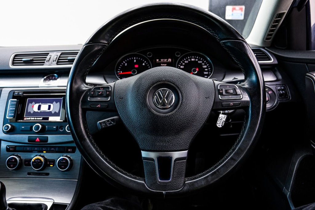 Used Volkswagen Passat 2013 for sale - 78030372: Photo 32