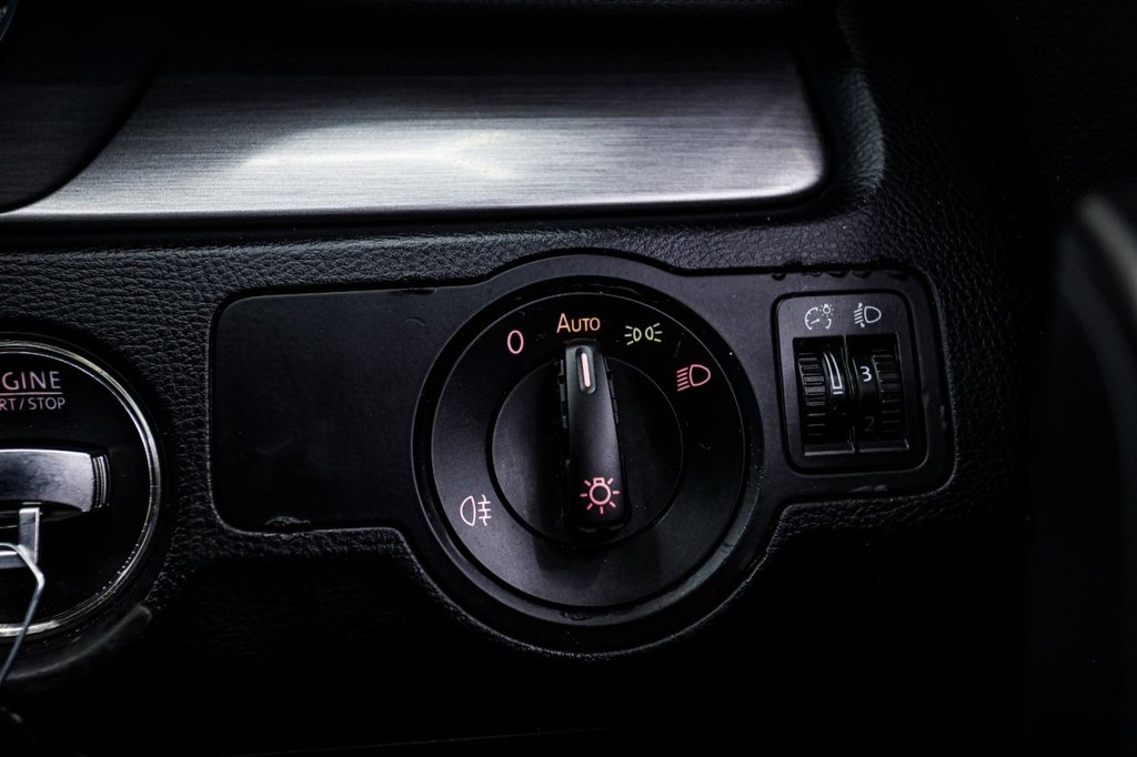 Used Volkswagen Passat 2013 for sale - 78030372: Photo 39