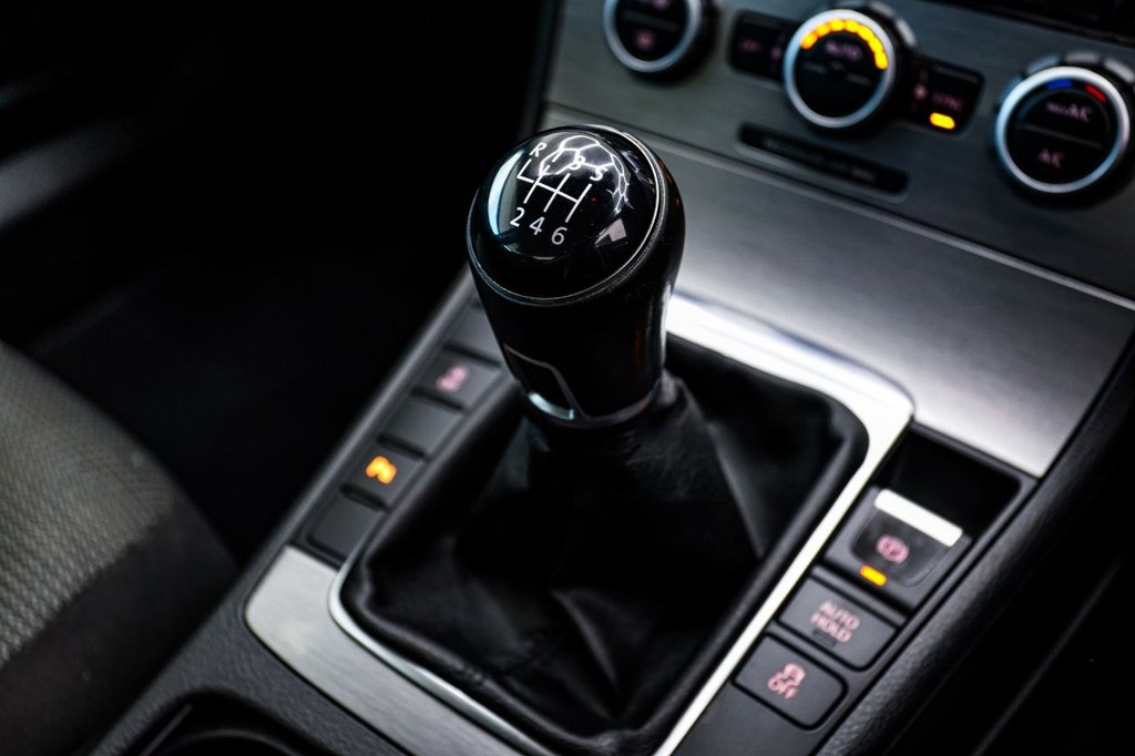 Used Volkswagen Passat 2013 for sale - 78030372: Photo 47