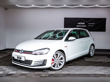 Used Volkswagen Golf 2016 for sale - 79327997: Photo
