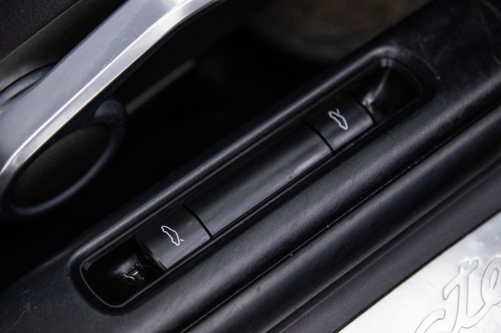 Used Porsche Boxster 2007 for sale - 76163381: Photo 32