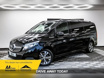 Used Mercedes-Benz V-Class 2017 for sale - 78425648: Photo