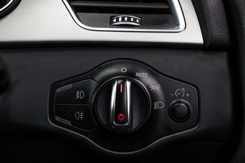 Used Audi A4 2013 for sale - 77301889: Photo 43