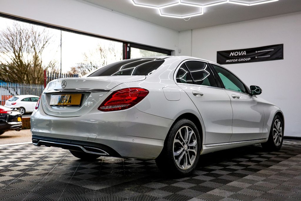 Used Mercedes-Benz C Class 2017 for sale - 77642723: Photo 10