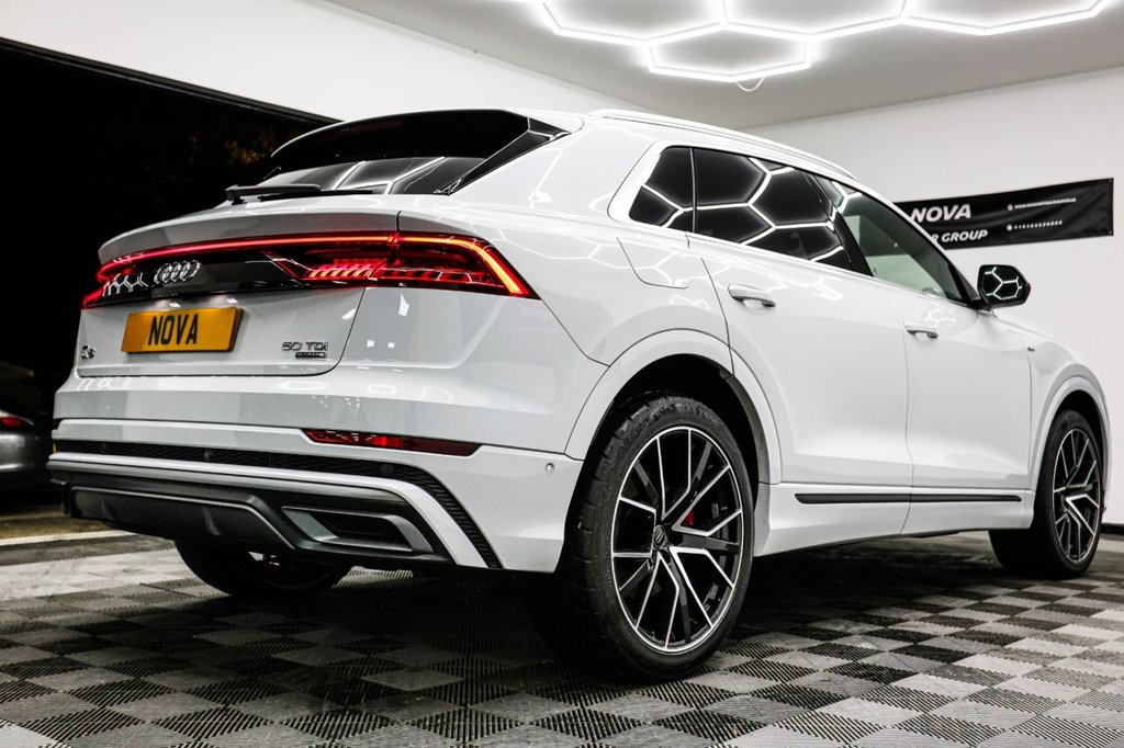 Used Audi Q8 2018 for sale - 77672736: Photo 10