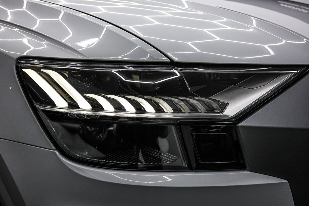 Used Audi Q8 2018 for sale - 77672736: Photo 22