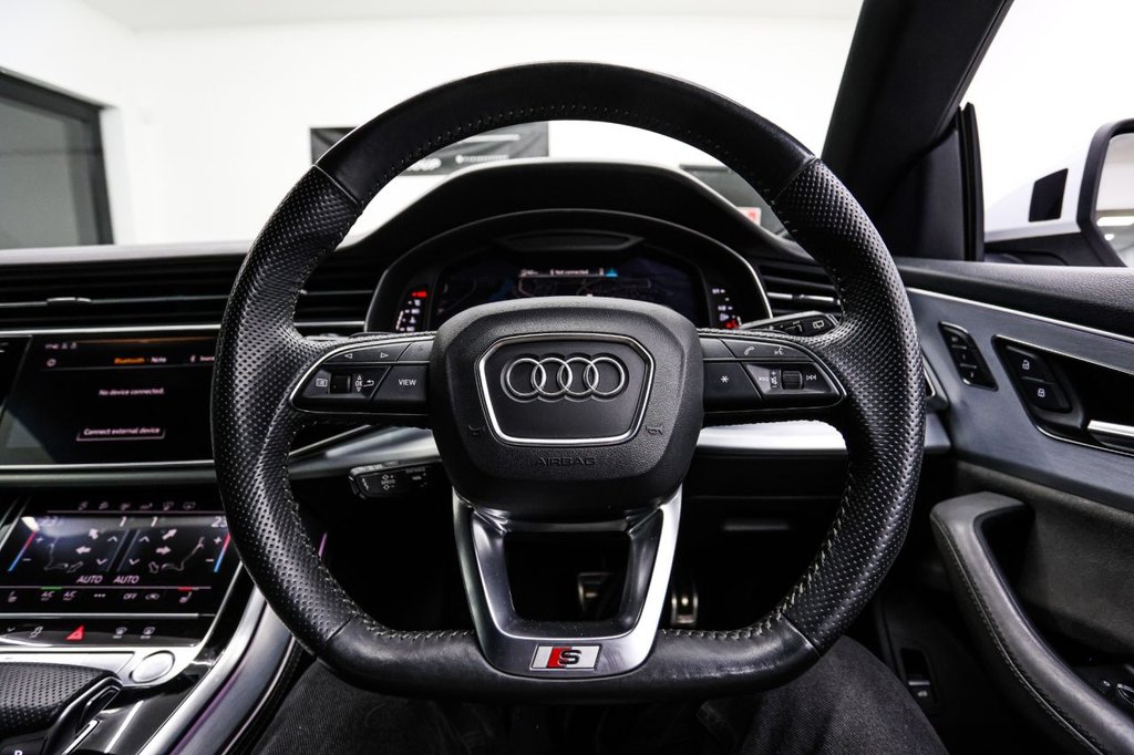 Used Audi Q8 2018 for sale - 77672736: Photo 43