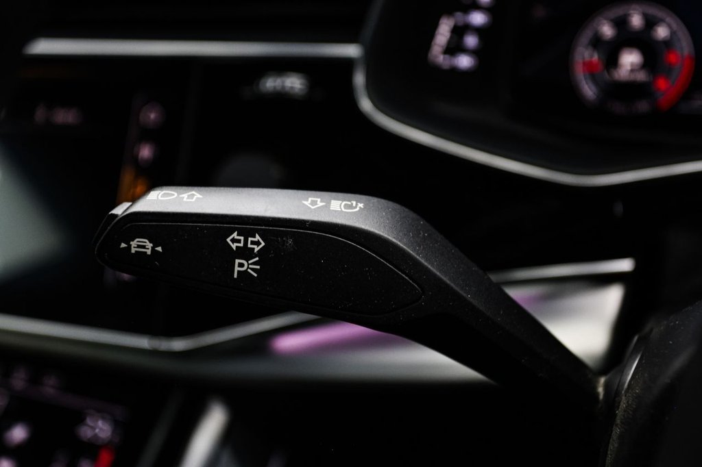 Used Audi Q8 2018 for sale - 77672736: Photo 46