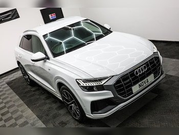 Used Audi Q8 2018 for sale - 77672736: Photo
