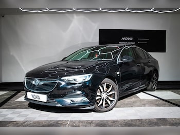 Used Vauxhall Insignia 2017 for sale - 76132650: Photo 2