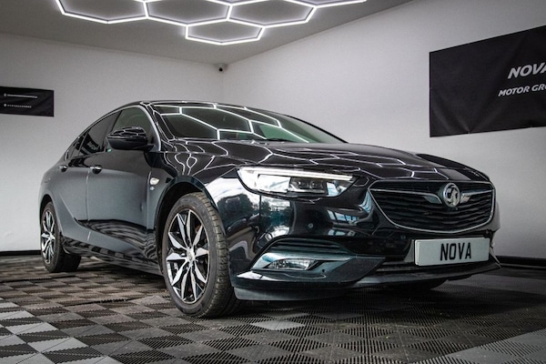 Used Vauxhall Insignia 2017 for sale - 76132650: Photo 4