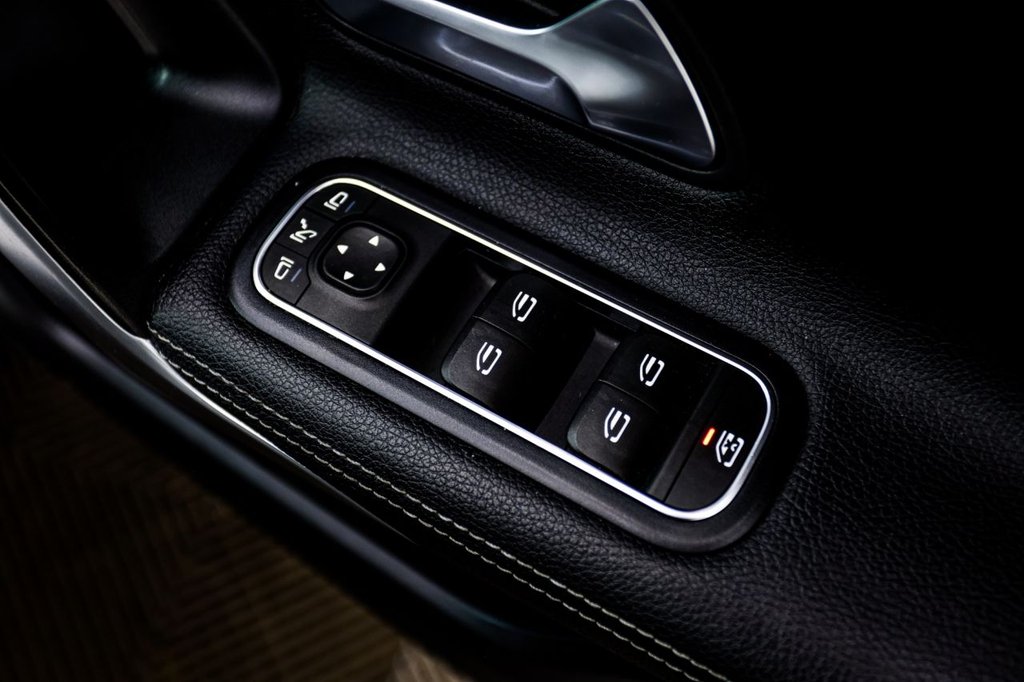 Used Mercedes-Benz A-Class 2018 for sale - 77631782: Photo 30