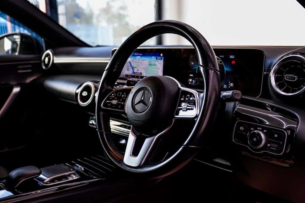 Used Mercedes-Benz A-Class 2018 for sale - 77631782: Photo 32