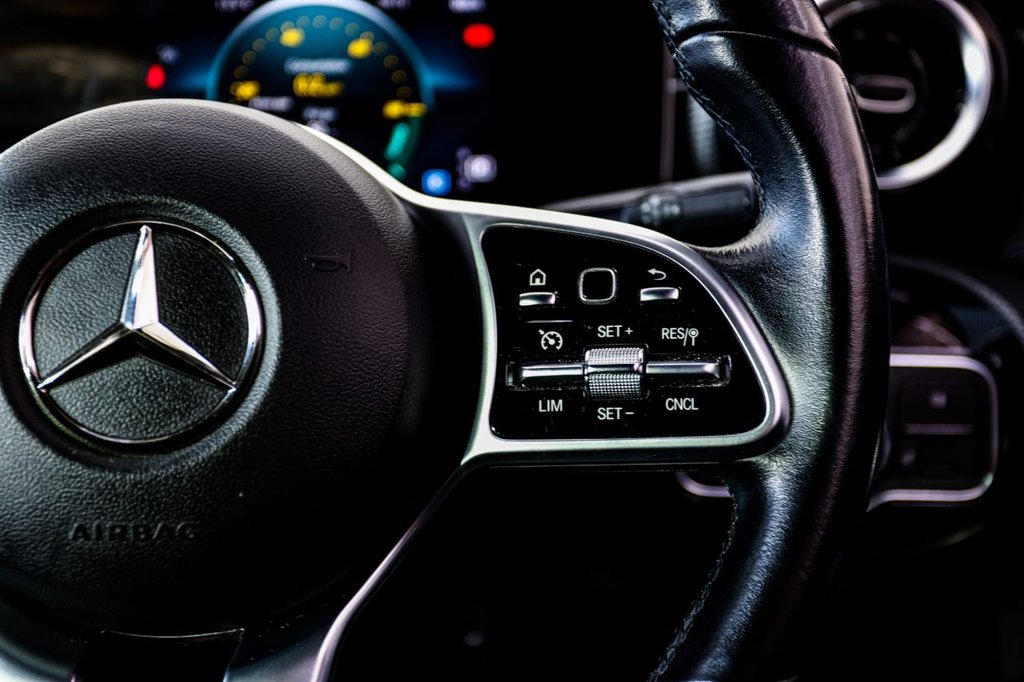 Used Mercedes-Benz A-Class 2018 for sale - 77631782: Photo 35