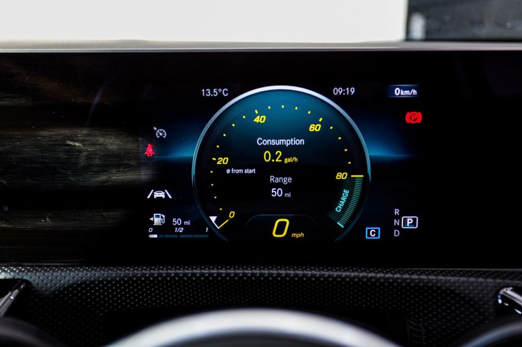 Used Mercedes-Benz A-Class 2018 for sale - 77631782: Photo 38