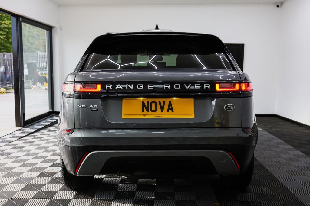 Used Land Rover Range Rover Velar 2018 for sale - 76333539: Photo 11