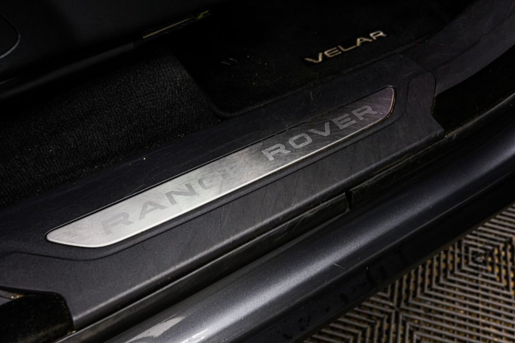 Used Land Rover Range Rover Velar 2018 for sale - 76333539: Photo 31