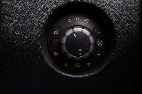 Used Vauxhall Corsa 2008 for sale - 76023626: Photo 40