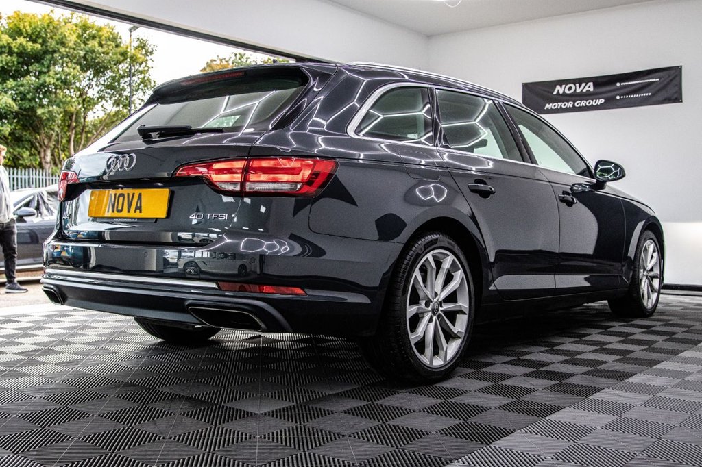Used Audi A4 Avant 2019 for sale - 75973703: Photo 10
