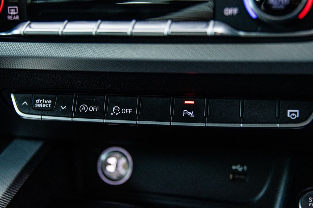 Used Audi A4 Avant 2019 for sale - 75973703: Photo 45