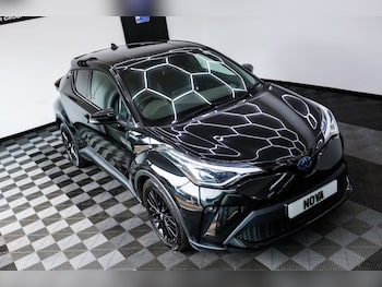 Used Toyota C-HR 2021 for sale - 79474807: Photo