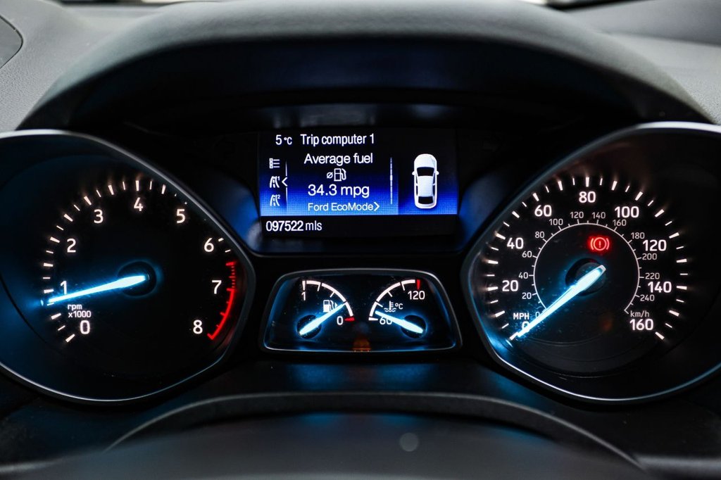 Used Ford Kuga 2017 for sale - 77250189: Photo 39