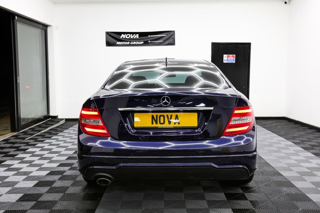 Used Mercedes-Benz C Class 2012 for sale - 76527231: Photo 11