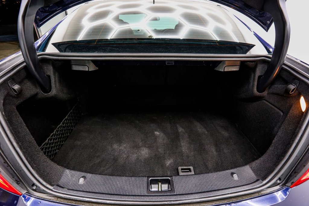 Used Mercedes-Benz C Class 2012 for sale - 76527231: Photo 13