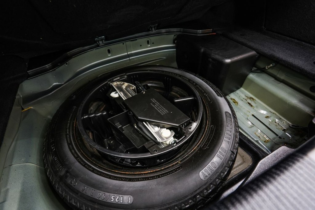 Used Mercedes-Benz C Class 2012 for sale - 76527231: Photo 14