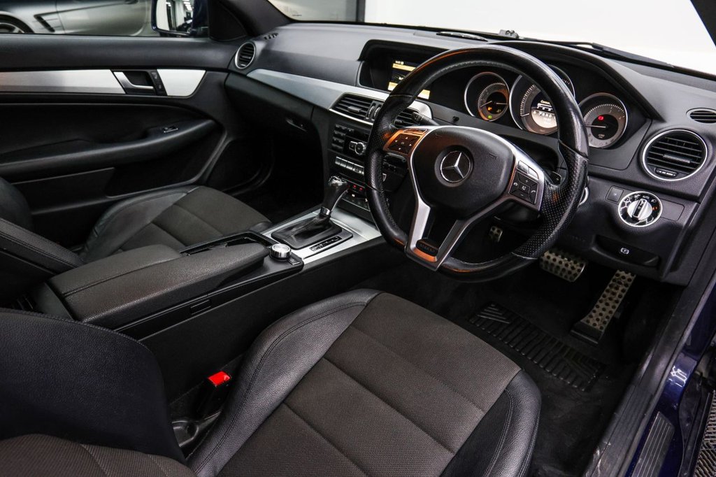 Used Mercedes-Benz C Class 2012 for sale - 76527231: Photo 26