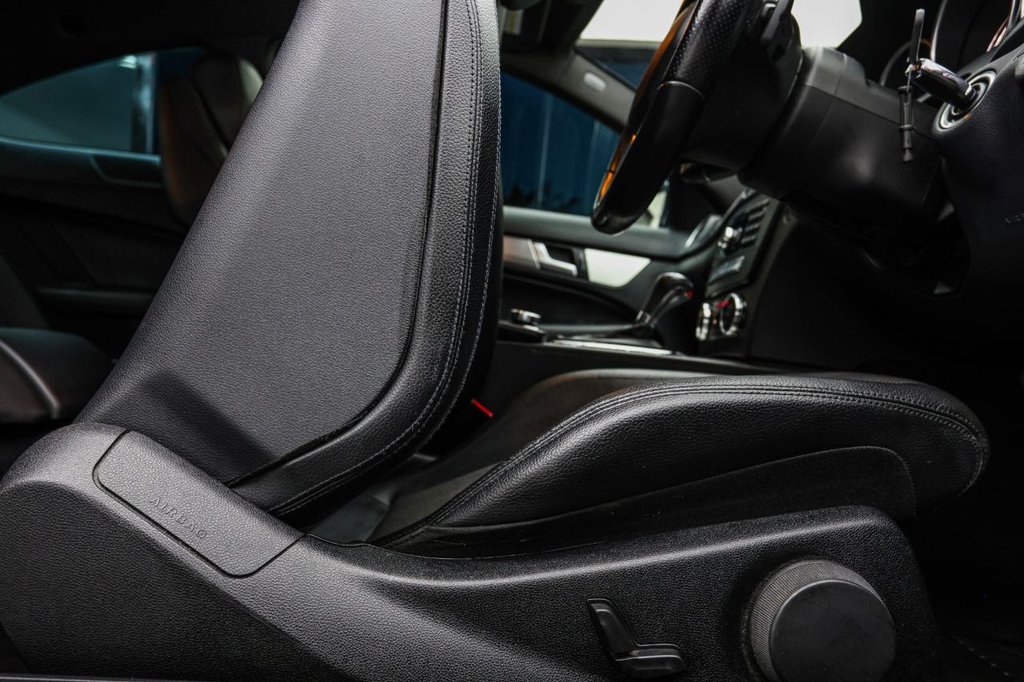 Used Mercedes-Benz C Class 2012 for sale - 76527231: Photo 30