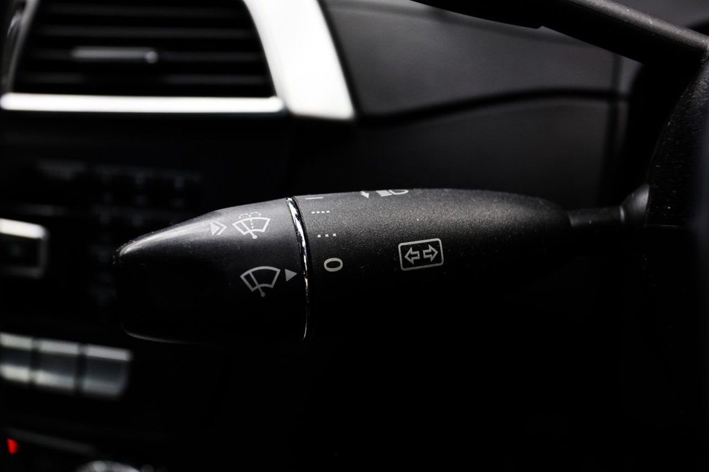 Used Mercedes-Benz C Class 2012 for sale - 76527231: Photo 38