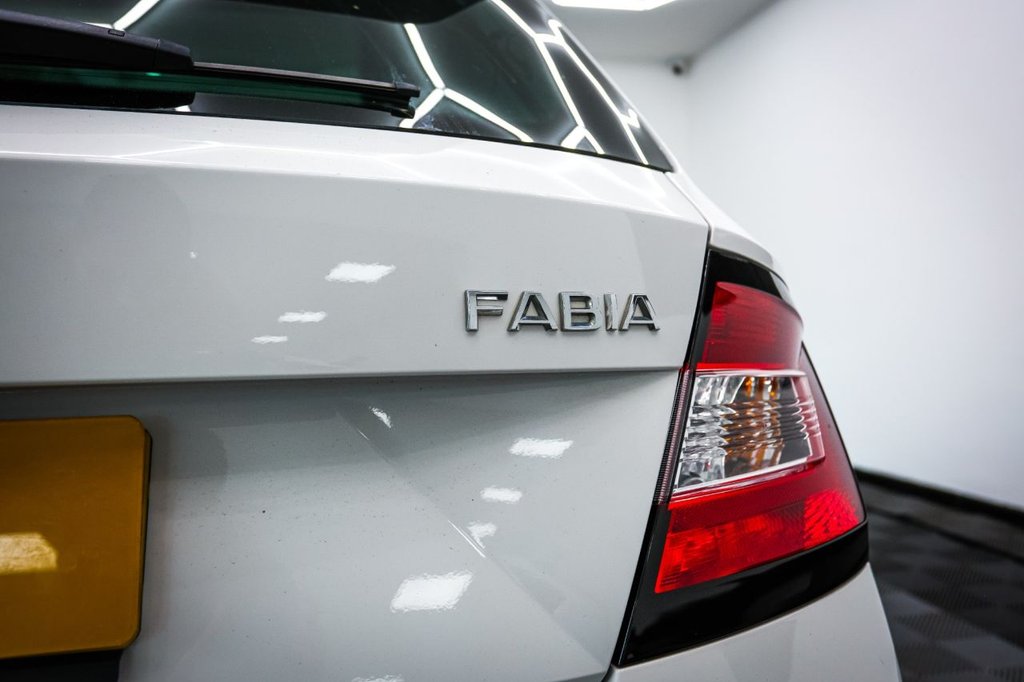 Used Skoda Fabia 2016 for sale - 76210373: Photo 15