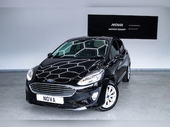 Used Ford Fiesta 2017 for sale - 75411132: Photo