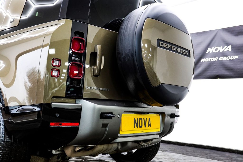 Used Land Rover Defender 2021 for sale - 77507474: Photo 16