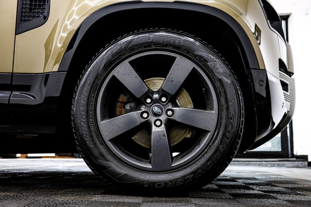 Used Land Rover Defender 2021 for sale - 77507474: Photo 24