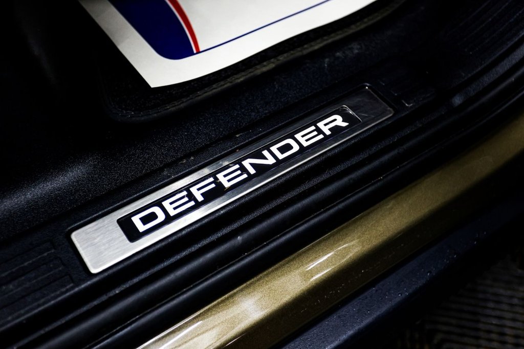 Used Land Rover Defender 2021 for sale - 77507474: Photo 33