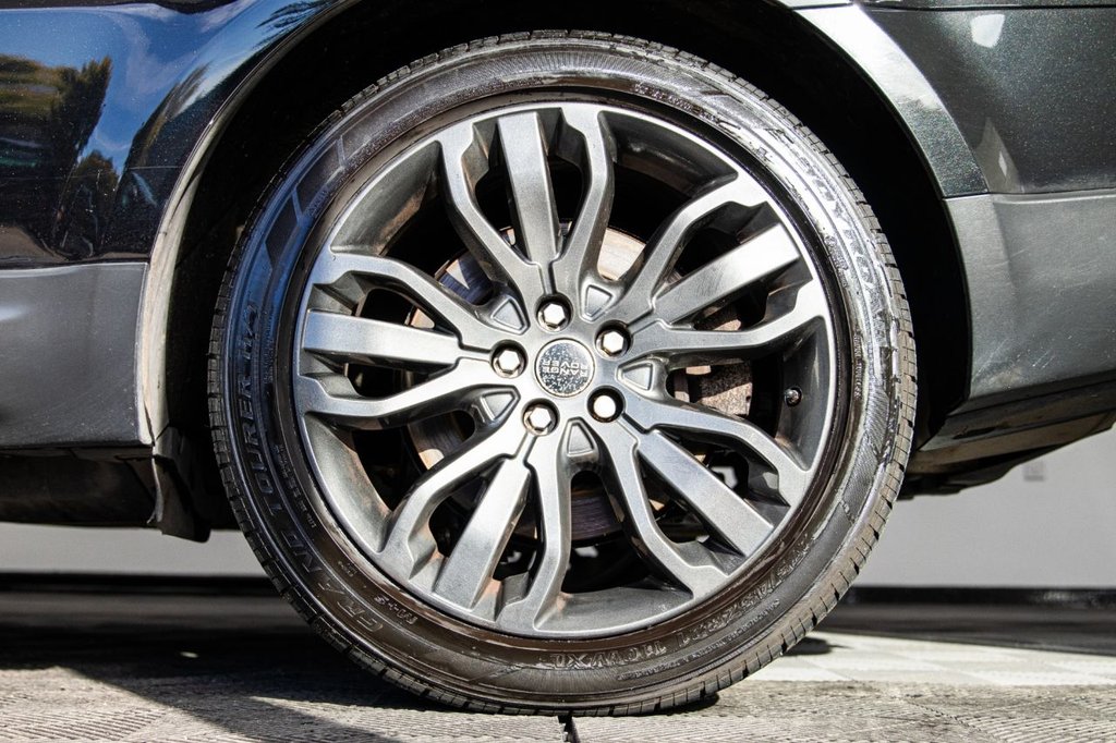Used Land Rover Range Rover Sport 2014 for sale - 76098192: Photo 17