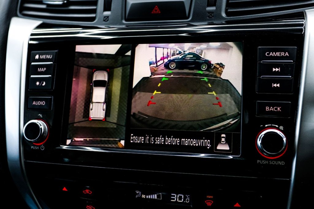 Used Nissan Navara 2019 for sale - 77263081: Photo 41