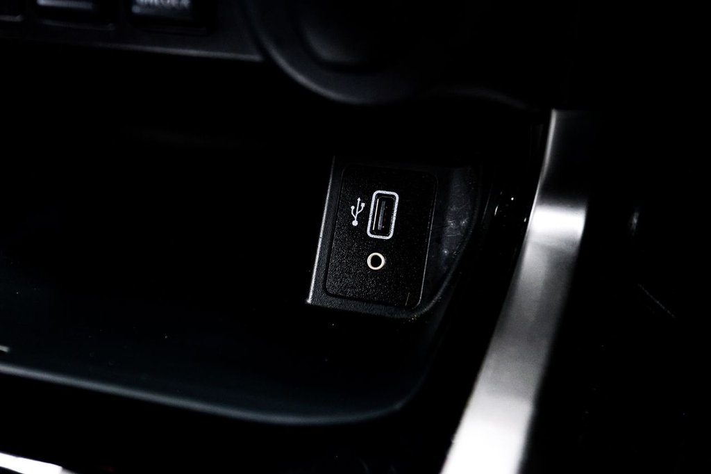 Used Nissan Navara 2019 for sale - 77263081: Photo 46