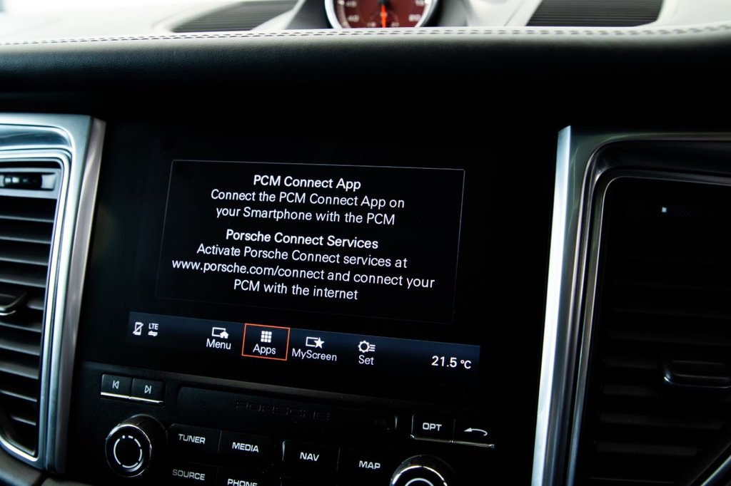 Used Porsche Macan 2018 for sale - 76867441: Photo 49