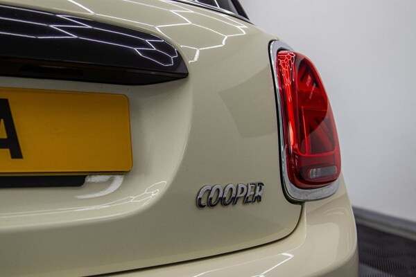 Used MINI Hatch 2018 for sale - 75606995: Photo 14