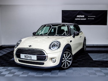 Used MINI Hatch 2018 for sale - 75606995: Photo